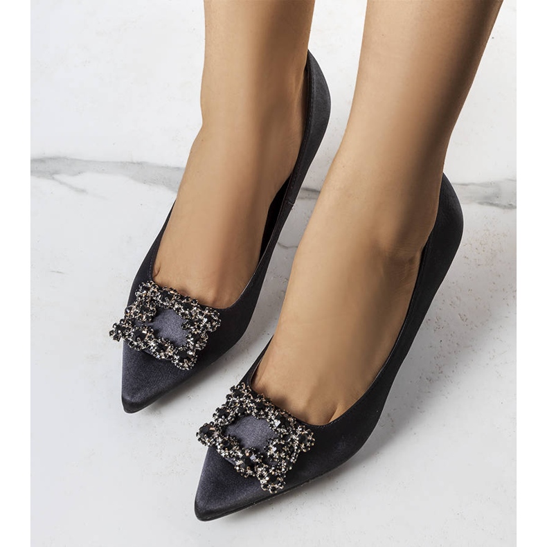 BM Schwarze Pumps mit hohem Absatz von Lukis 1