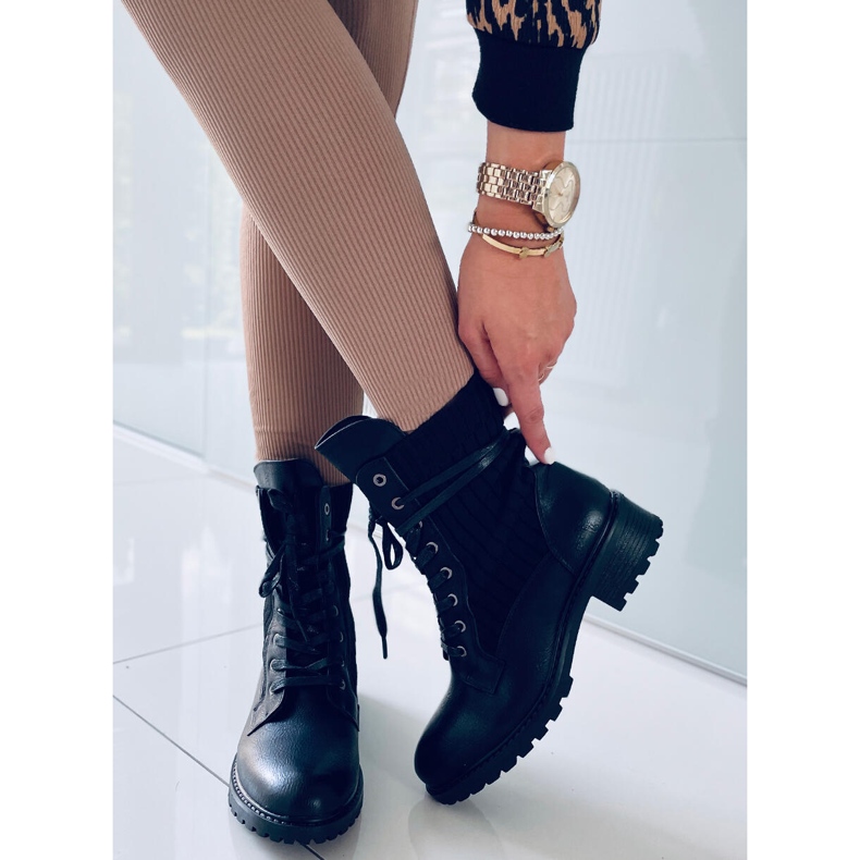 BM Stiefel mit einem flexiblen Obermaterial aus Torvi Black schwarz 2