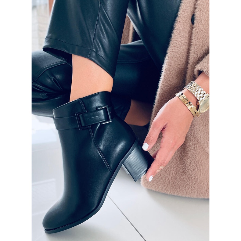 BM Dolores Schwarze hochhackige Stiefel 1