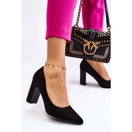 Wildleder Pumps auf einem modischen Absatz Schwarz Estlia 2