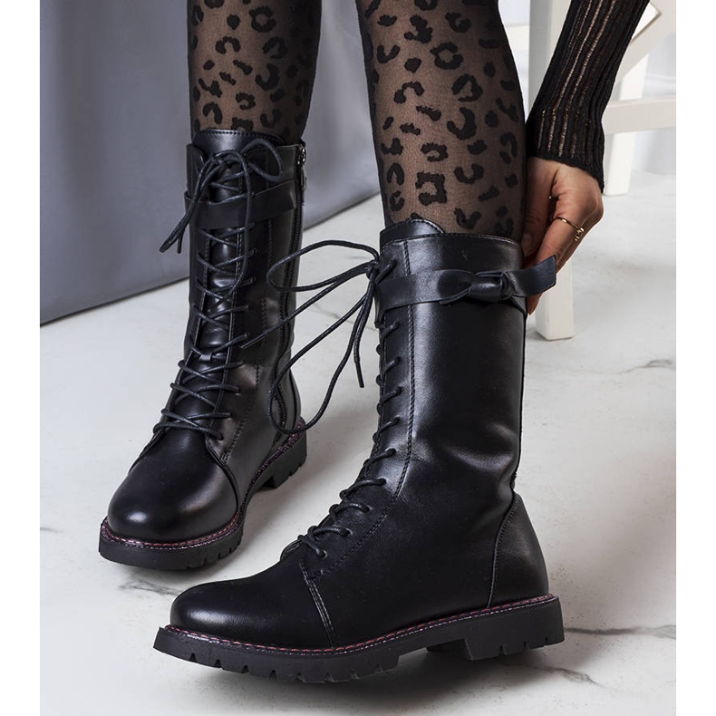 PA1 Schwarze isolierte Stiefel von Corbi 1