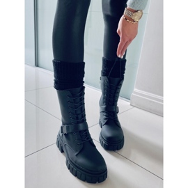 BM Kieran Schwarze flache Schnürstiefel 2