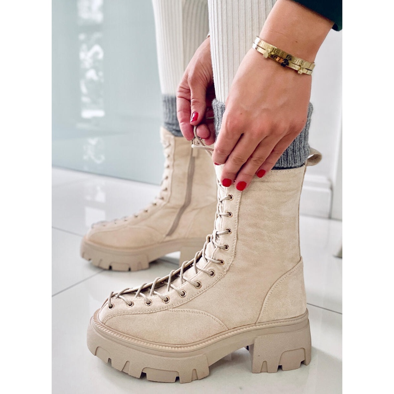 BM Wayne Beige Damen-Schnürstiefel 1