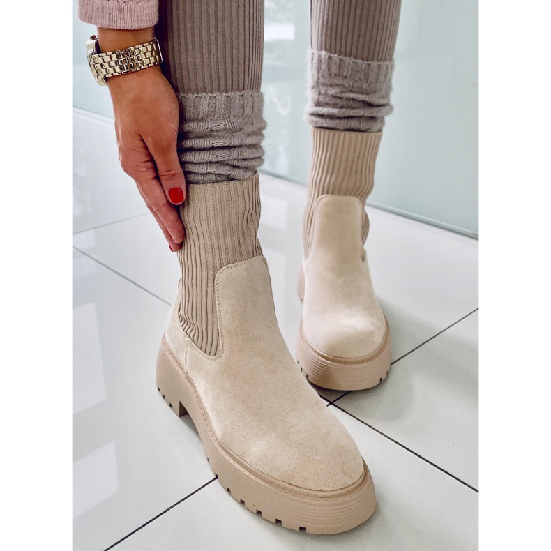 PA1 Winters Beige elastische Stiefeletten 1