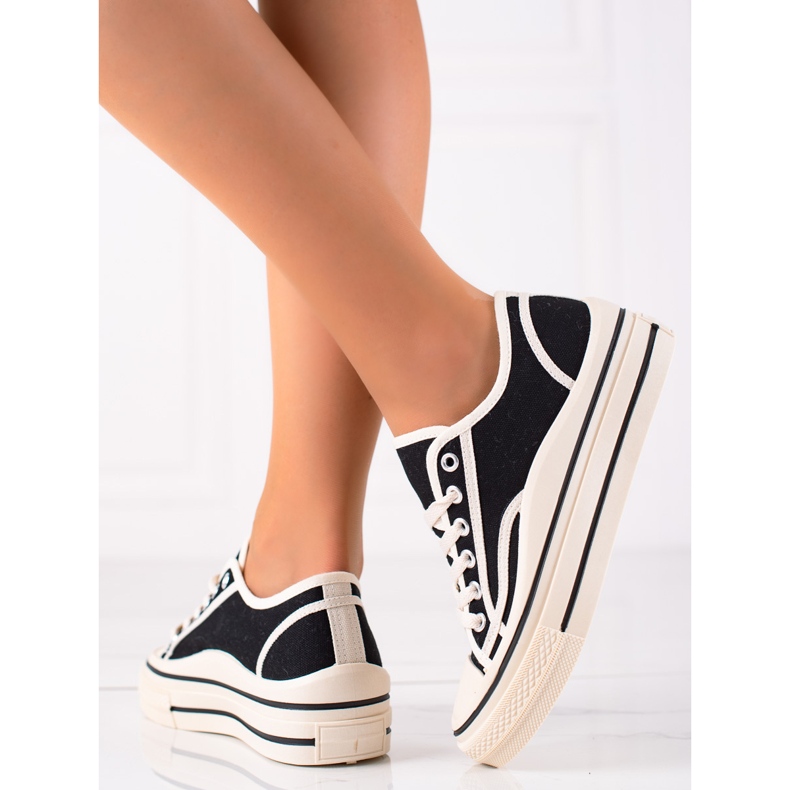 SHELOVET Turnschuhe auf der Plattform schwarz 1