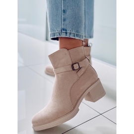 BM Breithackige Stiefel Aretha Beige 2