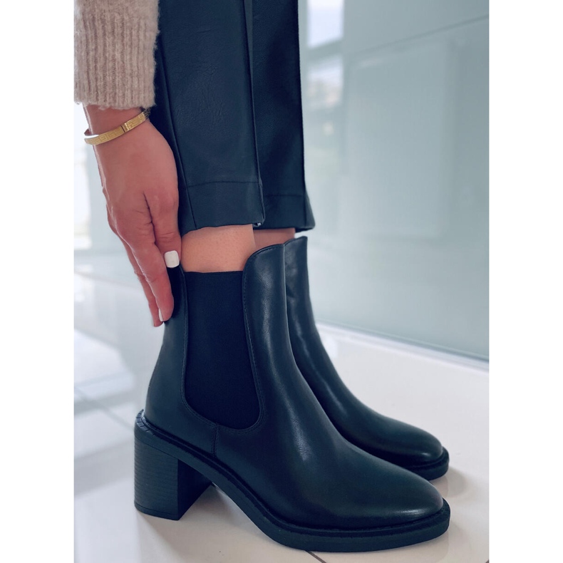 BM Klassische Clea Black Stiefel mit hohen Absätzen schwarz 1