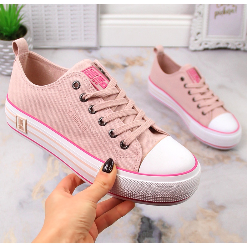 Damenturnschuhe auf der Plattform Puderrosa Big Star LL274181 1