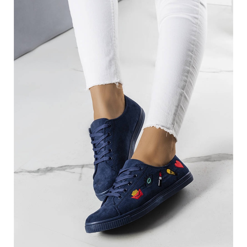 PA1 Marineblaue Turnschuhe von Kailey 1