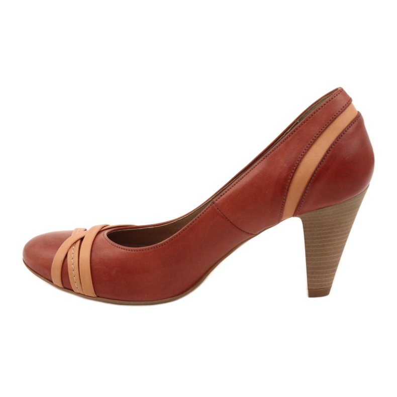 Damenlederpumpen 1392 braun mit Edeo -Streifen dekoriert 1