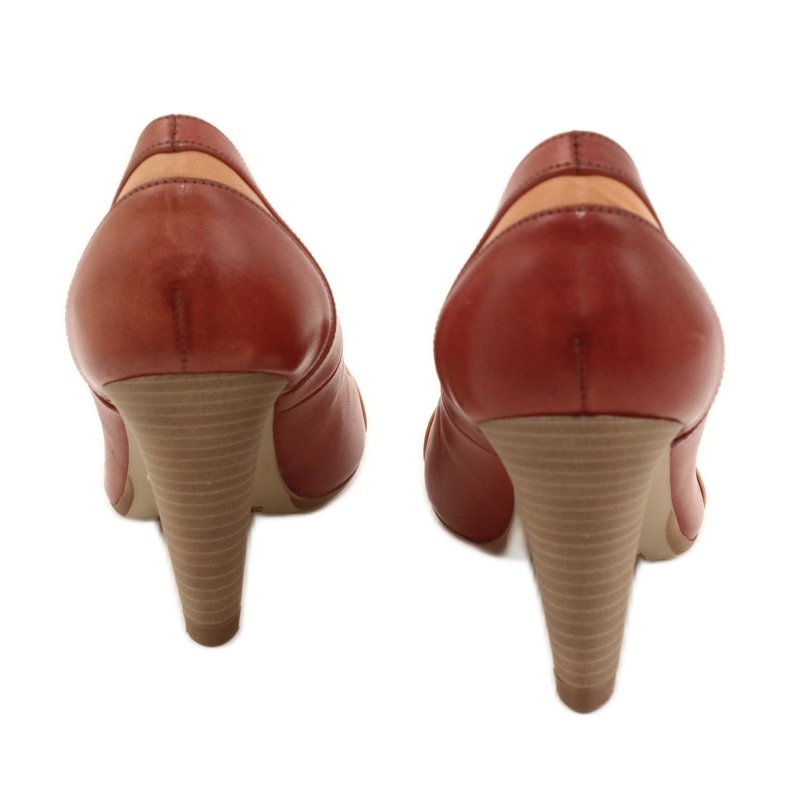 Damenlederpumpen 1392 braun mit Edeo -Streifen dekoriert 3