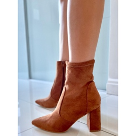 PA1 Wildlederstiefel mit Absatz von Natalie Camel braun 1