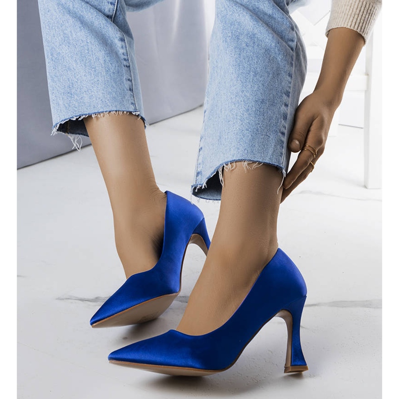 BM Otto blaue Sanduhr-Pumps mit Absatz 1