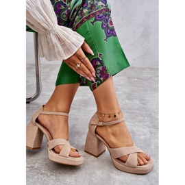 Lewski Shoes Damensandalen aus Wildleder mit hohem Absatz Links Schuhe 3221 Beige braun 1