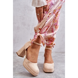 PS2 Wildleder Pumps auf klobigen Absätzen und Plateau Beige Diame 1