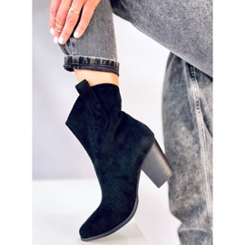 BM Douglas Schwarze durchbrochene Cowboystiefel 1