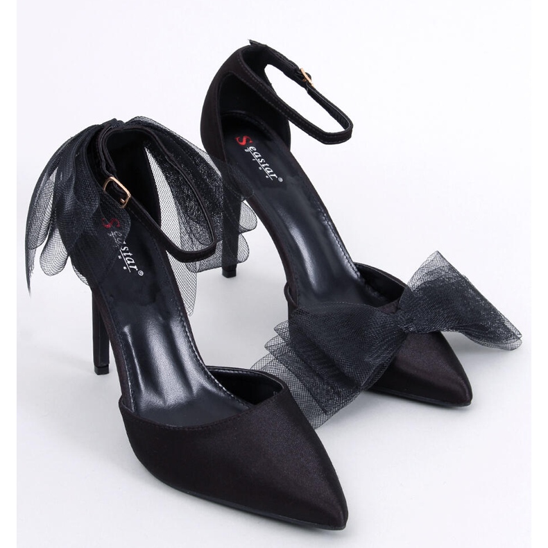 BM Pins mit Tüllschleifen Sheena Black schwarz 1