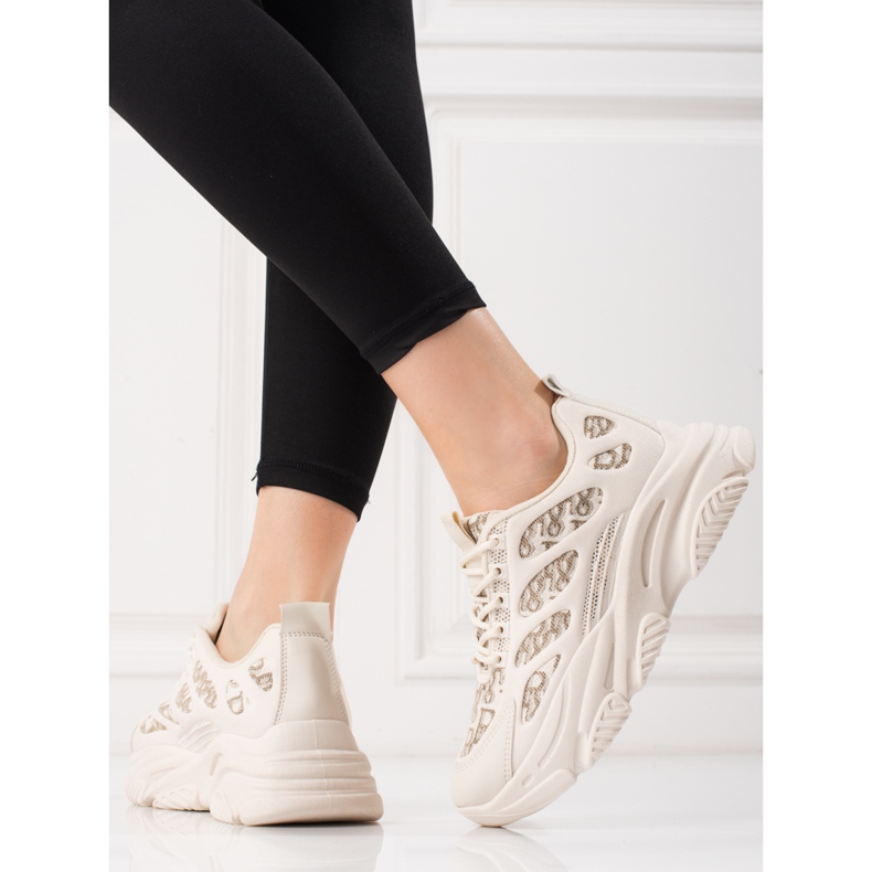 Shelovet Damenturnschuhe auf dicker beige Sohle 2