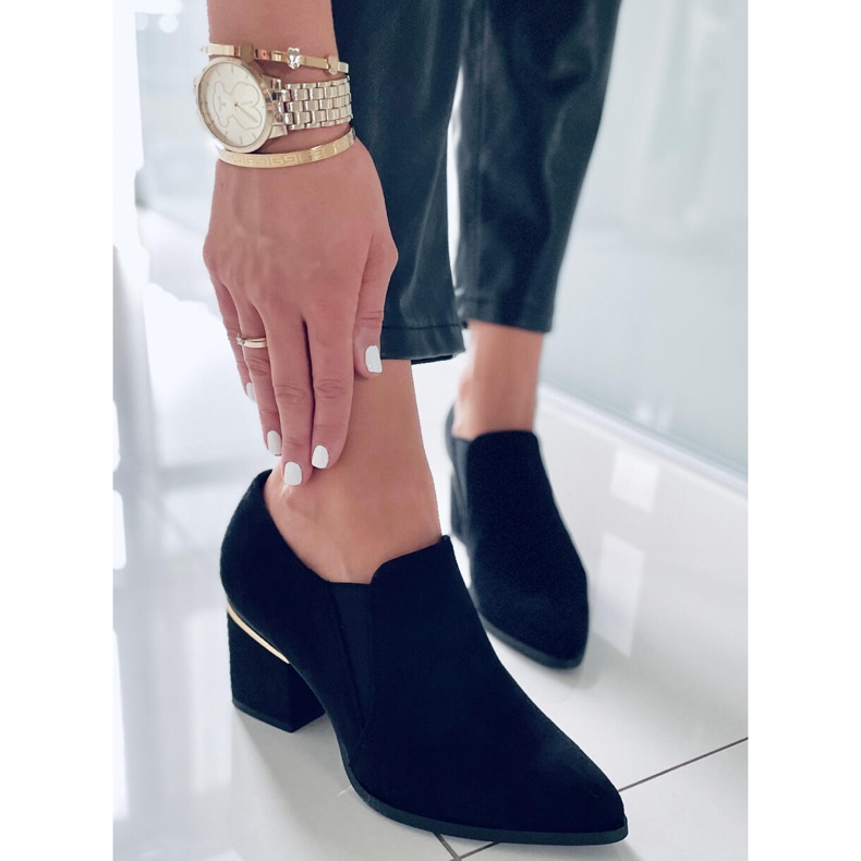 PA1 Brenda Schwarze High Heels 2