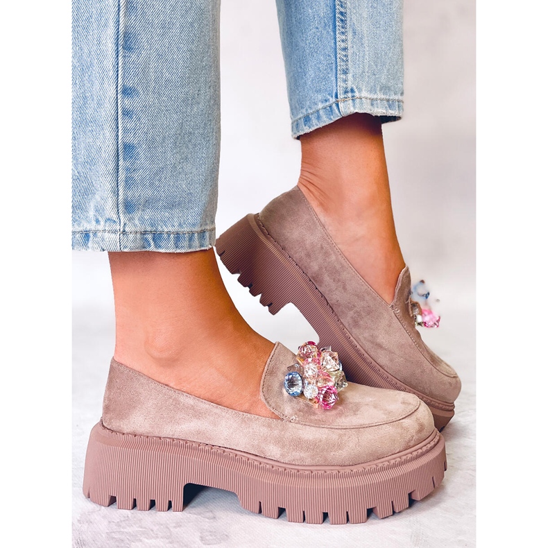 PA1 Stefani Khakifarbene, perlenbesetzte Plateau-Loafer beige 1