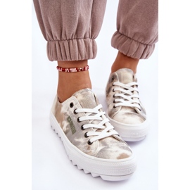 Modische Low Sneakers Big Star LL274043 Weiß und Grau beige 1