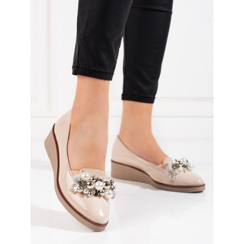 W. Potocki Potocki Damenpumps mit beigen Wedges 1