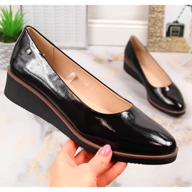 Schwarz lackierte Keilschuhe für Damen Vinceza 10865 1