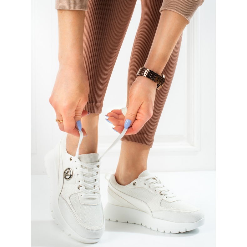 Vinceza Damen Sportschuhe auf der Plattform weiß 2