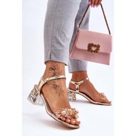 S.Barski Goldfarbene Damensandalen mit niedrigen Absätzen Gold Benicio golden 2