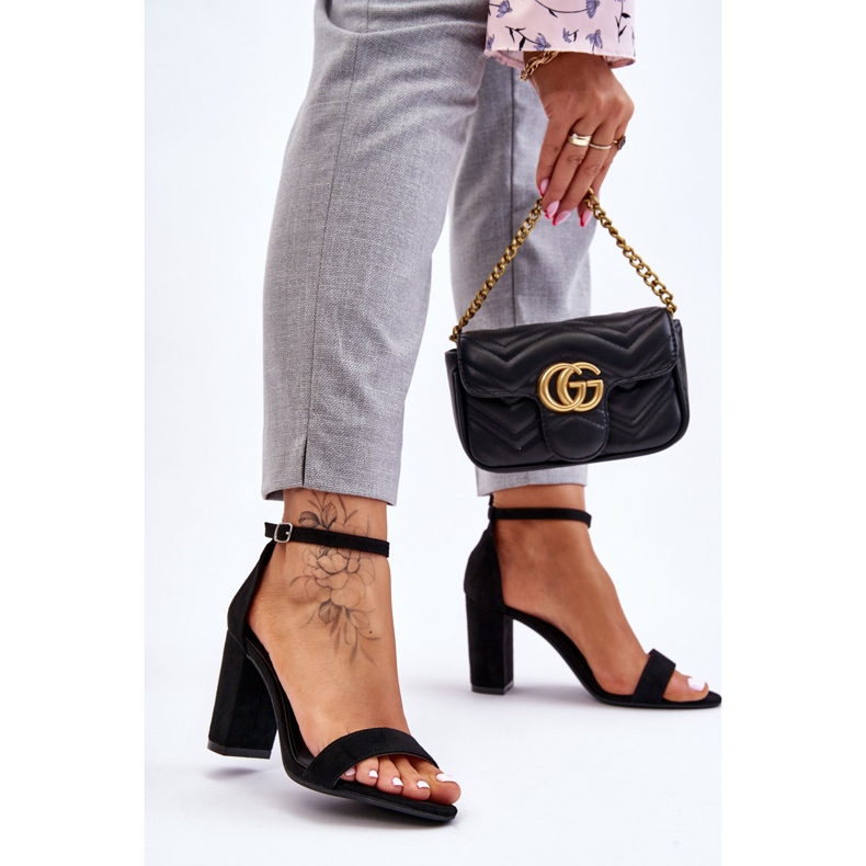 PS1 Klassische schwarze Amina Wildleder-Sandalen 2