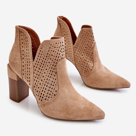 Modische Wildleder durchbrochene High Heel Stiefel Beige Genevi 1