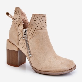 PM1 Camden Suede Chunky Heel Stiefel Hellbeige 2