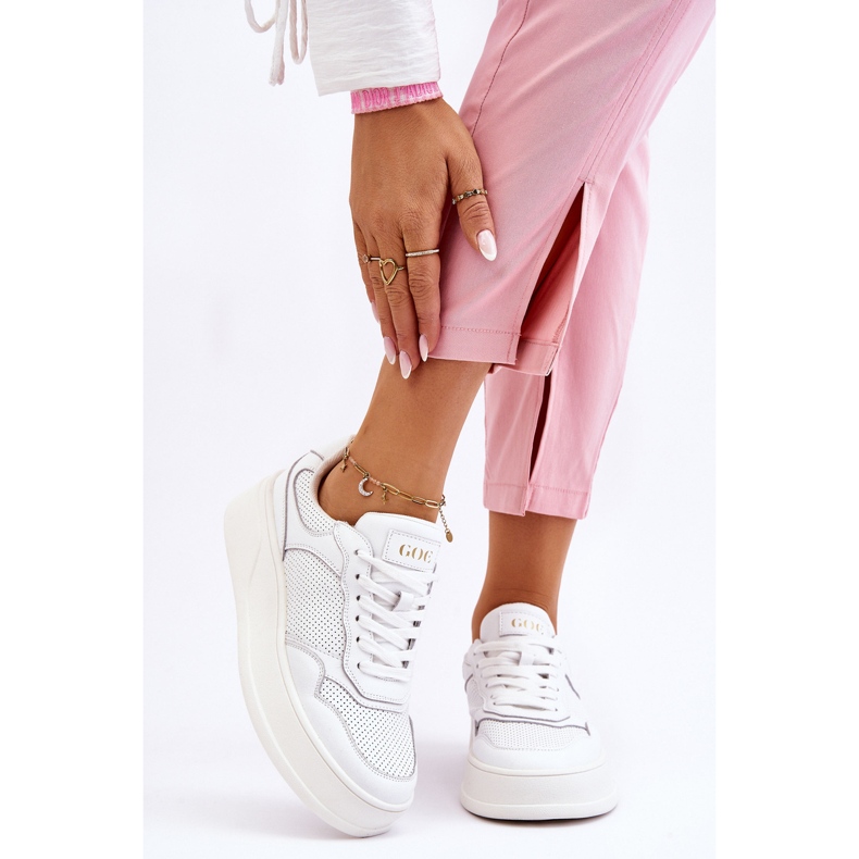 Damen Bequeme Sportschuhe GOE LL2N4054 Weiß-Beige 2