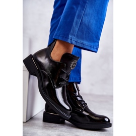 Vinceza Lackierte Schnürstiefel mit Ausschnitten Schwarz Fabiana 4