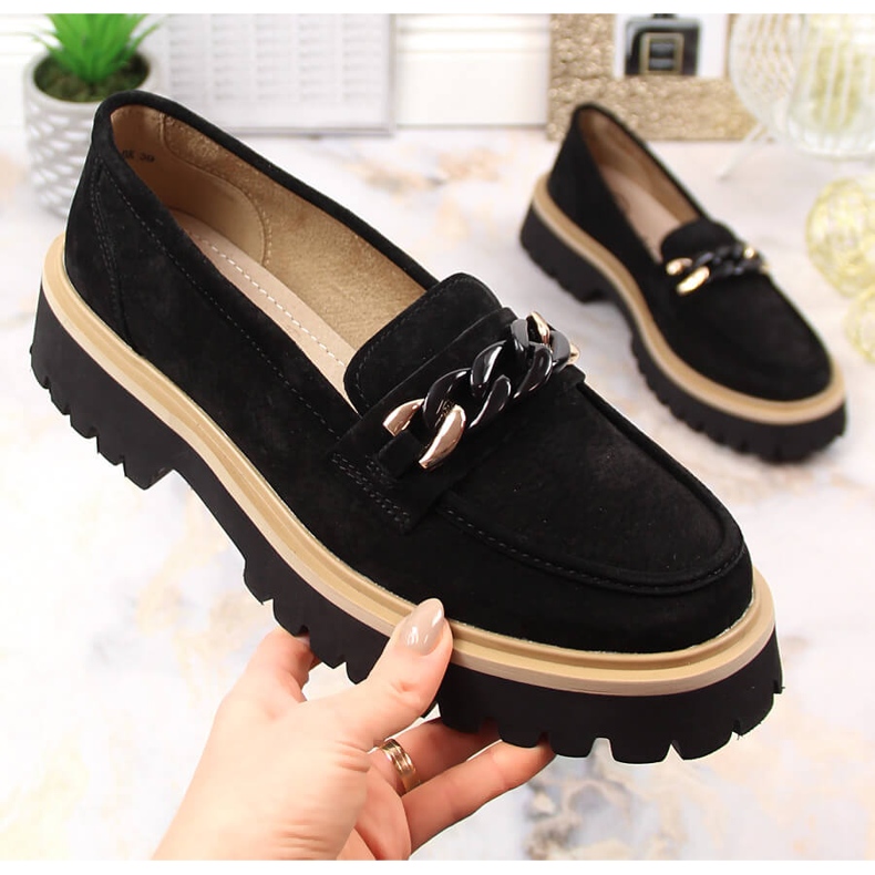 Damenloafer aus Wildleder mit Kette Filippo DP4589/23 schwarz 1