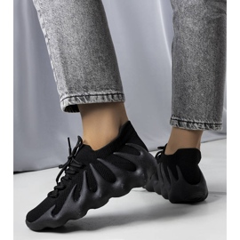 PA1 Schwarze, luftige Sneakers von Muriel 1