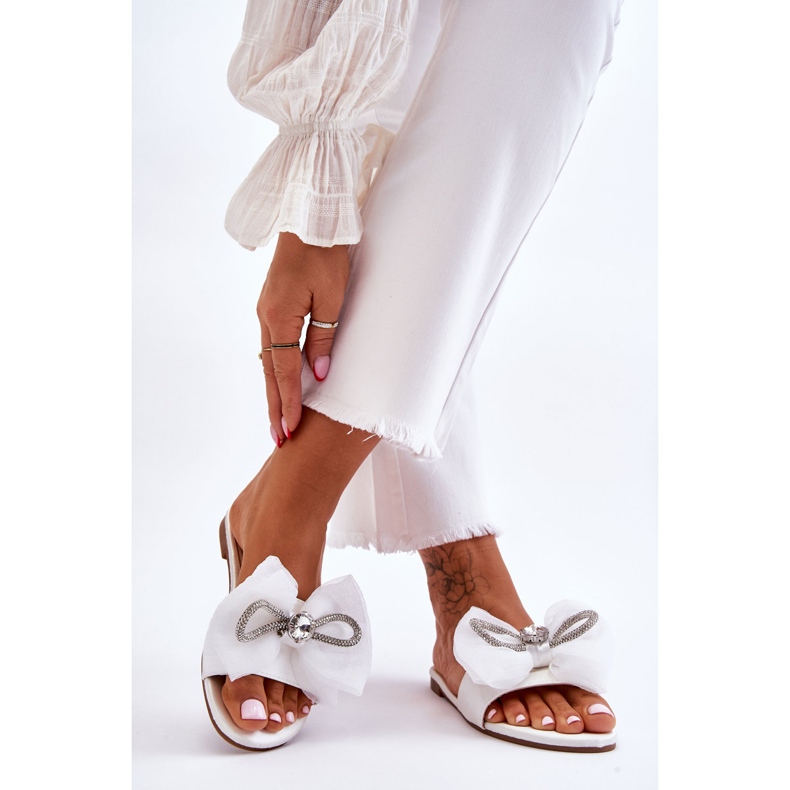 Damenhausschuhe mit Schleife und Strass Weiß Jolene 2