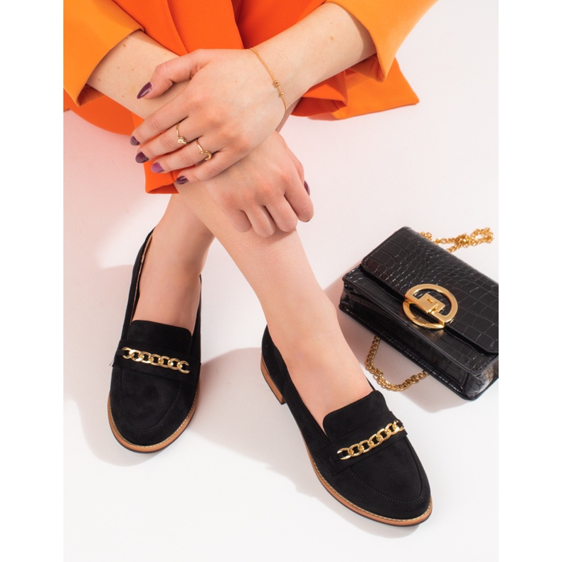 Klassische Loafer mit Kette Shelovet aus schwarzem Wildleder 2