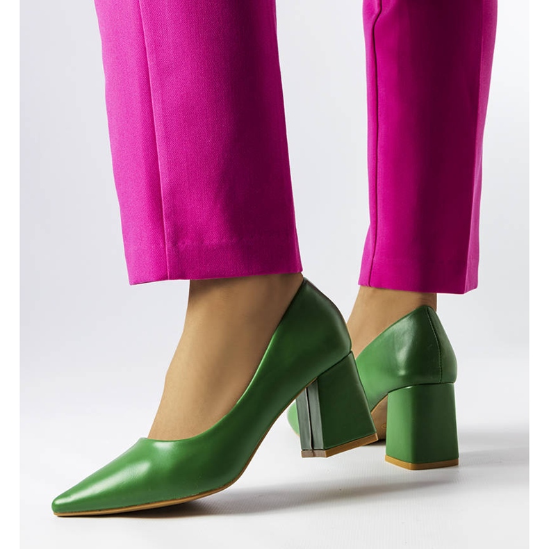 BM Pumps mit hohen Absätzen von Fanchon in Grün 1