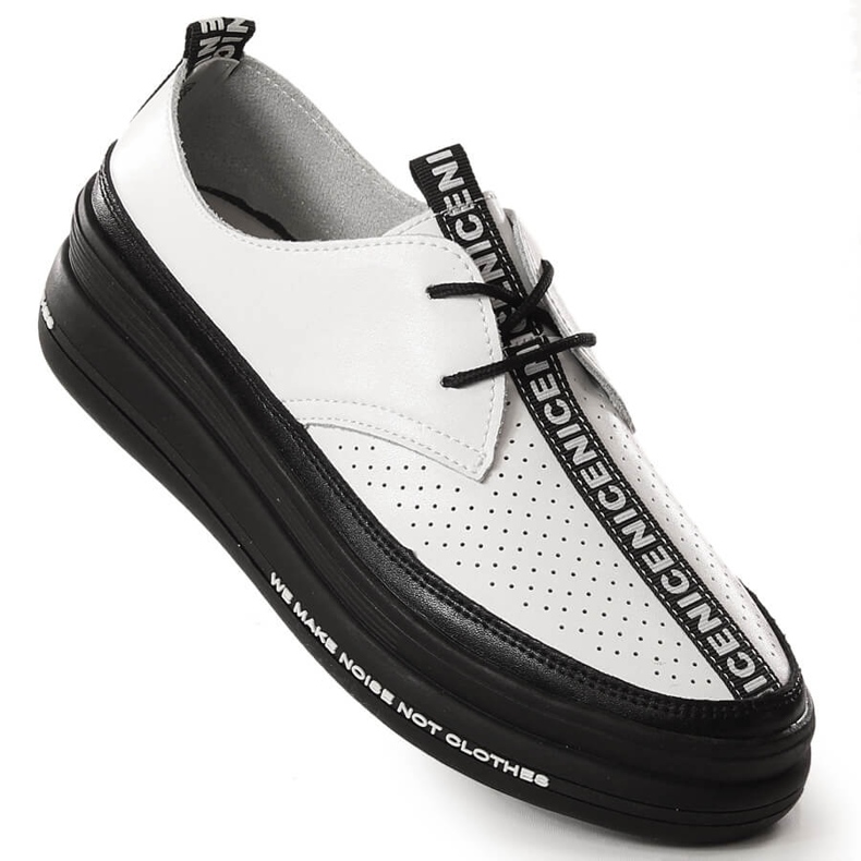 Damenschuhe aus Leder auf der Plattform weiß Filippo DP3624/23 1