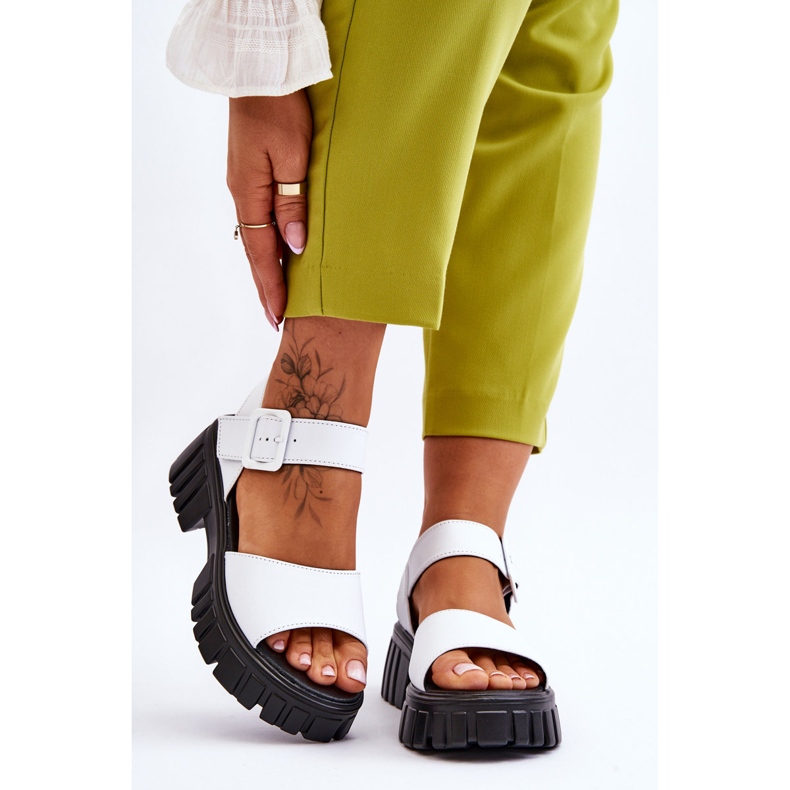 Vinceza Flache Damensandalen aus Leder Weiß Dean 1