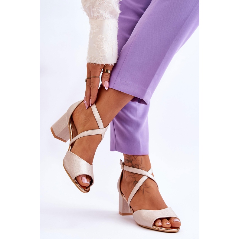 Vinceza Ledersandalen mit niedrigem Absatz für Damen Golden Quinn 2