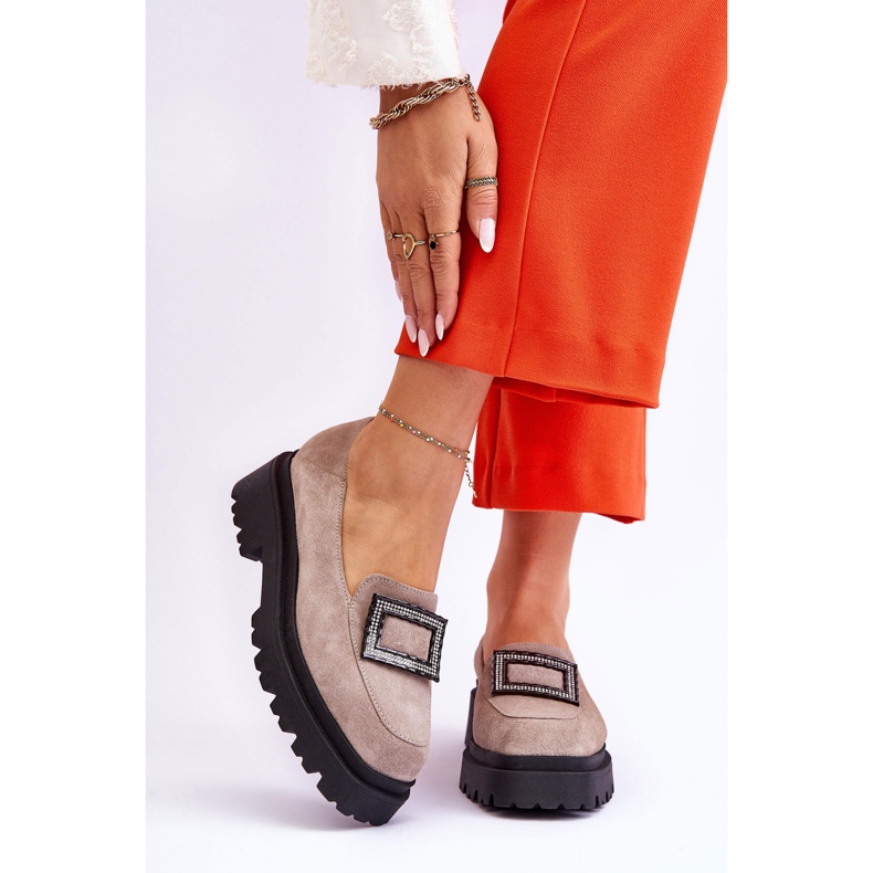 FILIPCZYK Bequeme beige Wildlederloafer Agathe 1