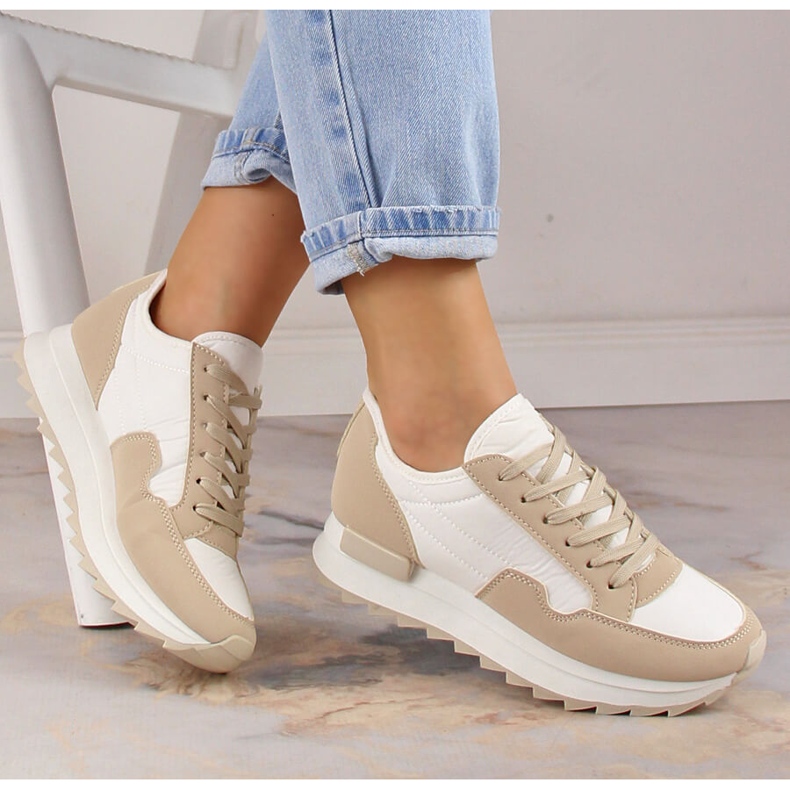 Sportschuhe für Damen auf der Plattform Potocki PY16021 beige 1