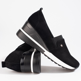 SHELOVET Damen-Keilschuhe aus schwarzem Potocki-Wildleder 1