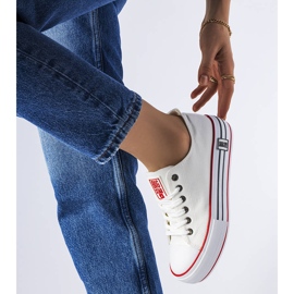 Weiße Turnschuhe auf der Plattform Big Star LL274180 1
