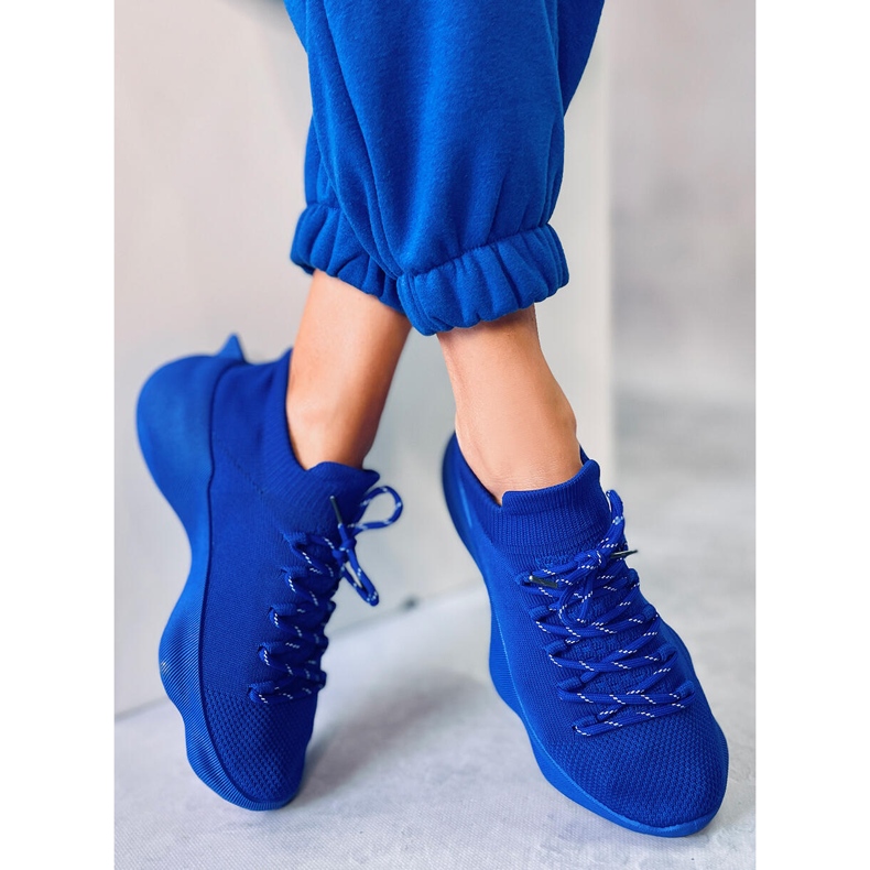 BM Girod Blaue Sockensneaker 1