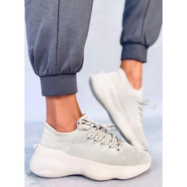 Callens Sneakers mit Socken in Beige 2