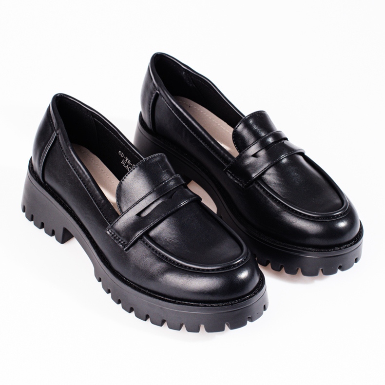 Elegante schwarze Loafer auf der Shelovet-Plattform 1