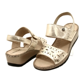 Frauen Ledersandalen Caprice 28253-20 959 Platino Metalic golden 5